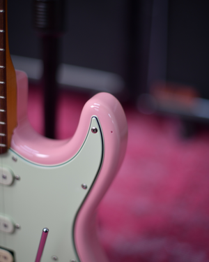 Fender Japan Stratocaster CIJ HSS 2000 Pink