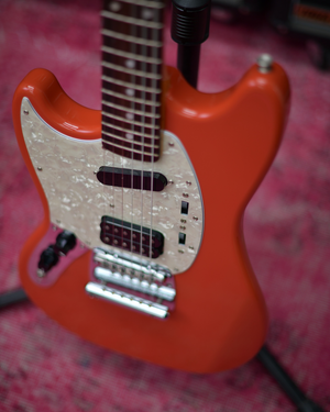 Fender Japan Kurt Cobain Mustang KC-MG-FRD Lefty Left-handed MIJ Fiesta Red