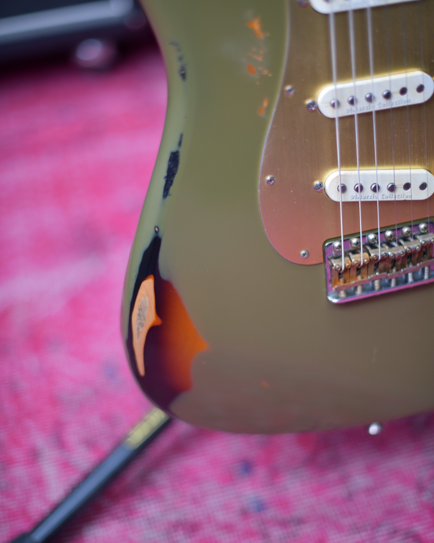 Fender Japan Stratocaster Olive Drab on Sunburst Medium Relic MIJ T Serial