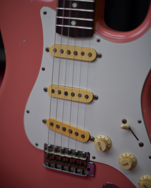 Fender Japan Stratocaster Shell Pink Lacquer G Serial 1988 MIJ Fujigen