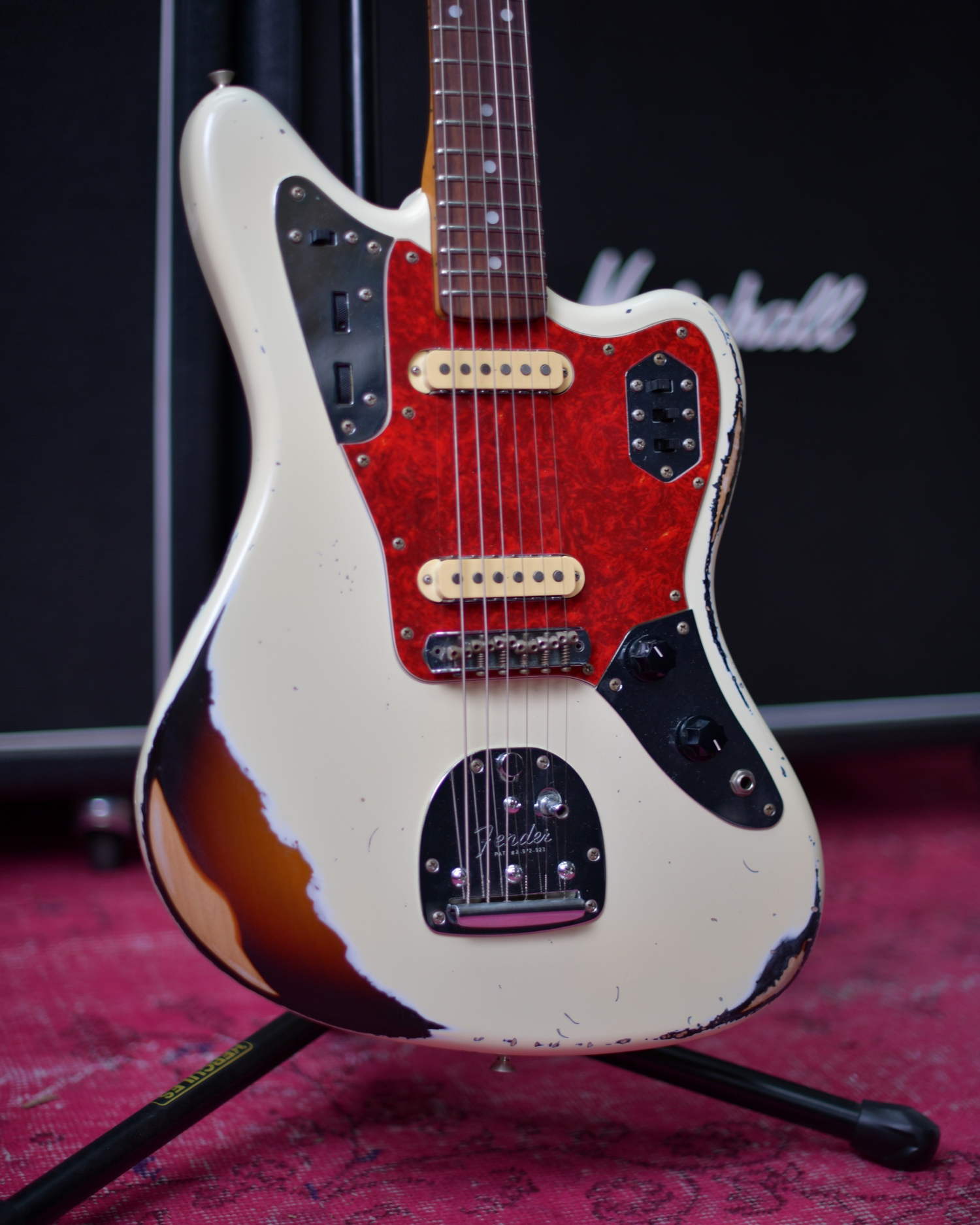Fender Japan Jaguar Vintage White Heavy Relic 1997