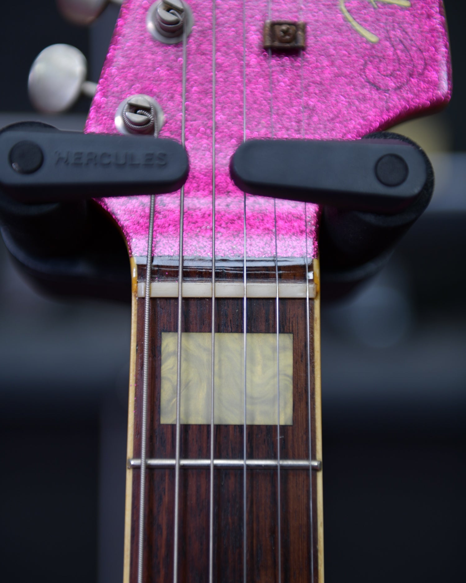 Fender Jazzmaster MIJ JM66B 2009 Pink Sparkle / 3TSB Relic Blocks & Binding