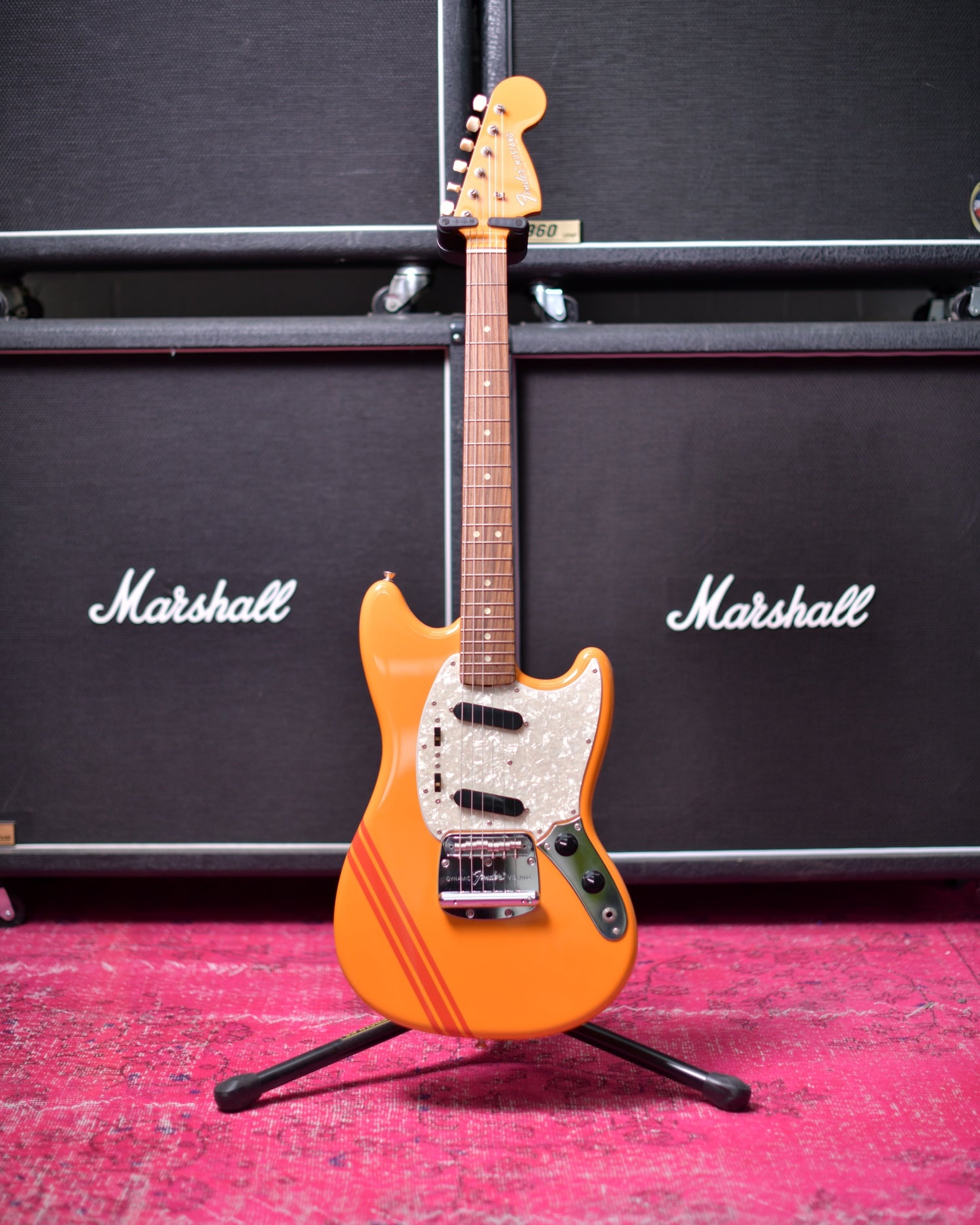 Fender Japan Competition Mustang MIJ 94' MG69 BECK Capri Orange ...