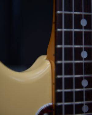 Fender Mustang MG66 CIJ 2003 Vintage White Japan