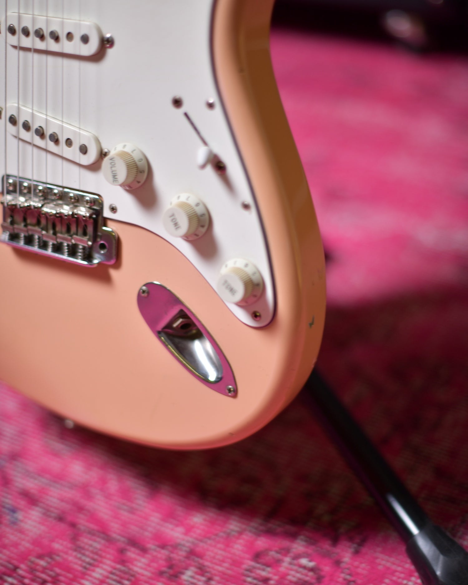 Fender Japan Stratocaster MIJ P Serial Salmon Pink Fujigen 1993