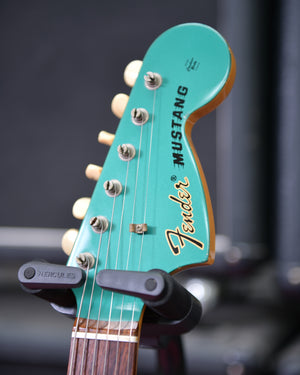 Fender Mustang Competition MG69 CIJ 2000 Ocean Turquoise Metallic Japan