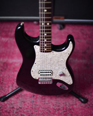 Fender Stratocaster Tom Delonge Signature Seymour Duncan Invader 2000