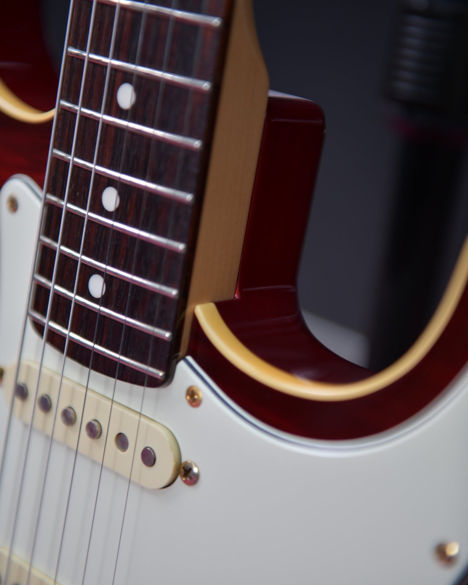 Fender Aerodyne Stratocaster Japan Limited Edition 2014 [AST / G KOA] Core Material Top 2014