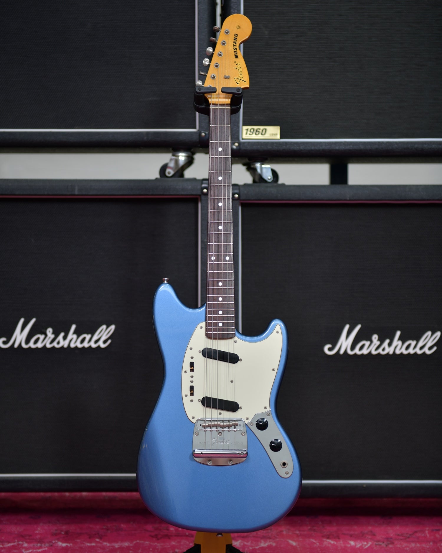 Fender MG69 Mustang old lake placid blue 2008
