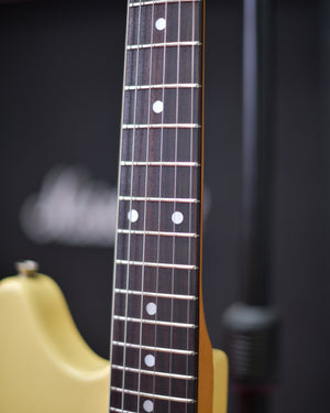 Fender Japan Mustang MG69 YWH Yellow White N Serial 1993 Fujigen