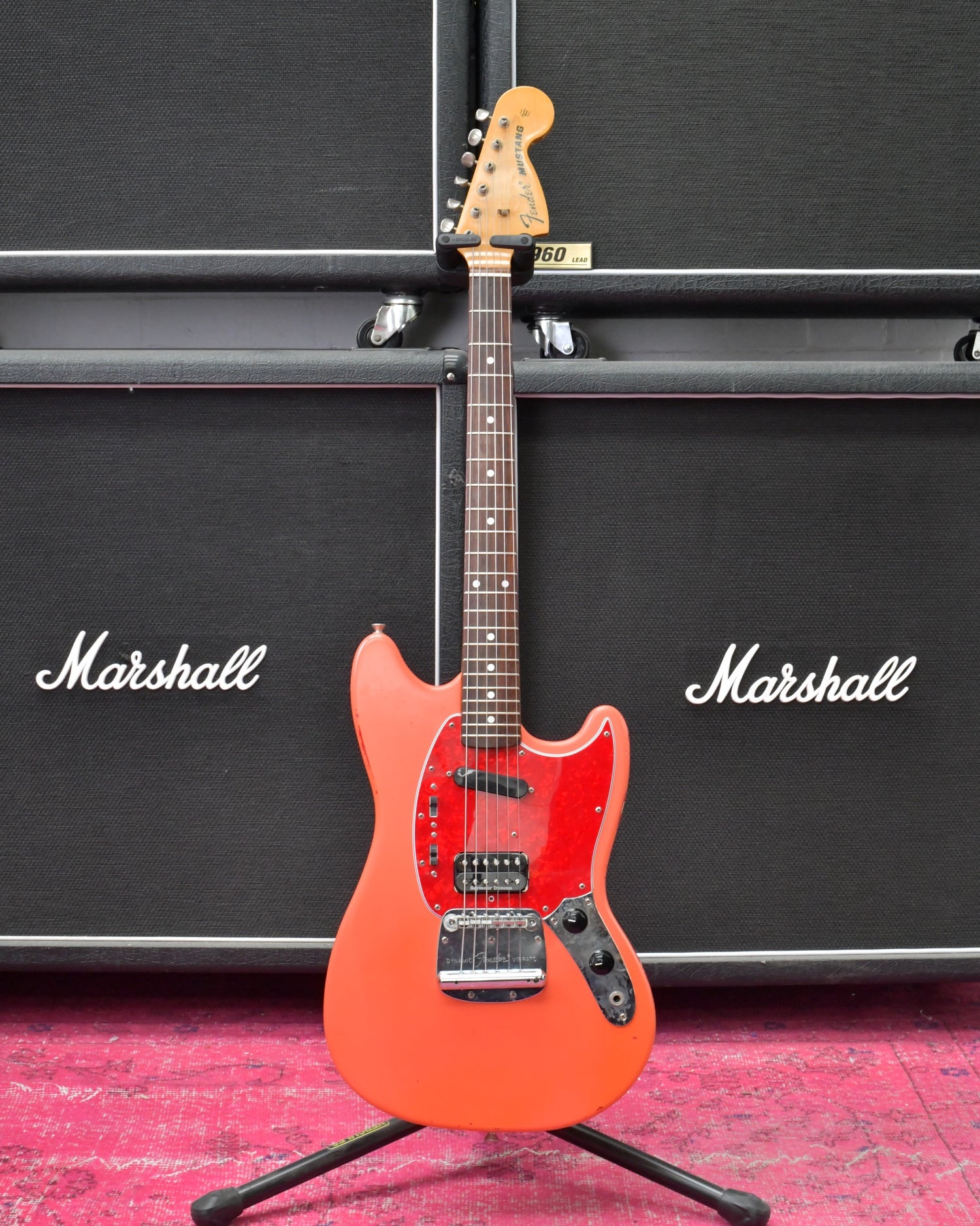 Fender Japan Mustang Kurt Cobain Conversion Coral Pink N Serial