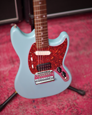 Fender Japan Mustang MG69 Sonic Blue Kurt Cobain Mod 2013