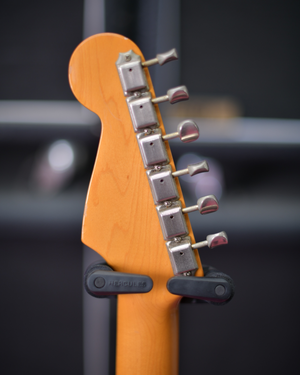 Fender Japan Stratocaster CIJ P Serial 1999 Lake Placid Blue Matching Headstock